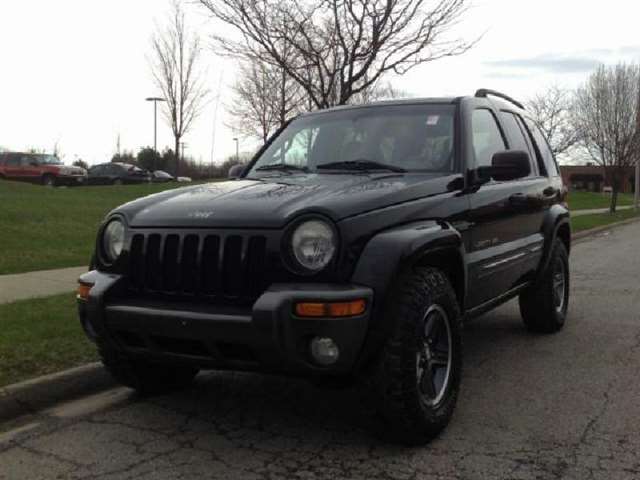 2004 Jeep Liberty 4dr Sport 4WD SUV